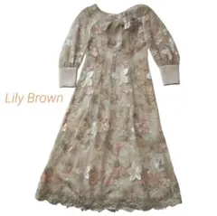 Lily Brown レース刺繍　バックリボン ワンピース　インナードレス無し