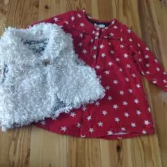 DOUBLE B 赤い星柄ワンピースとフリースベストセット 100