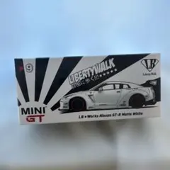 miniGT リバティーウォークLB GTR マットホワイトNo.9ラップ未開封 miniGT リバティーウォークLB GTR マットホワイトNo.9ラップ未開封