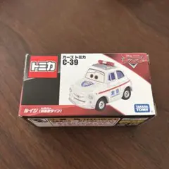 カーズ　トミカ C-39 ルイジ　救急車タイプのサムネイル