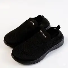 ​【極美品】超軽量 スリッポン 23.5cm ブラック 黒 メッシュ 蒸れない