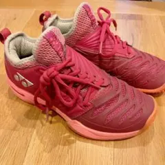 YONEX COURTシリーズ テニスシューズ 女性用 ピンク