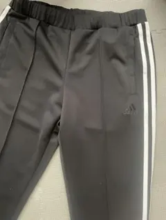 新品タグ付き　未使用　adidas アディダス　ジャージ