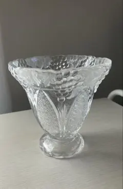 花瓶　透明　葡萄　カットガラス　デザイン　フラワーベース　レトロ　クリスタル