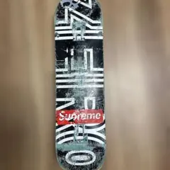 Supreme スケートボード グラフィックデザイン Supreme スケートボードデッキ グラフィックデザイン - メルカリ