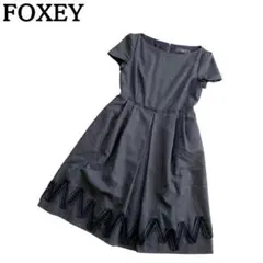 極美品】FOXEY ワンピース ドレス ひざ丈 ブラック 黒 リボン 花柄
