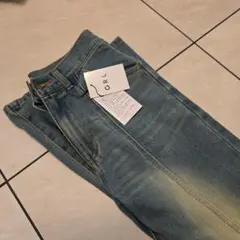 qu113 フロントラインフレアデニムパンツ