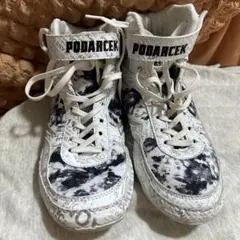 Item thumbnail for item a9987705-e3b1-4a22-a9f9-7491b8240897