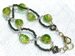 ＊ グリーン×ゴールドの波型ビーズブレスレット ＊ ハンドメイド ＊