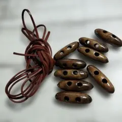 木製ビーズ 8個とレザー紐セット