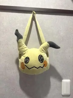 ポケットモンスター 肩掛けぬいぐるみバッグ ミミッキュのサムネイル