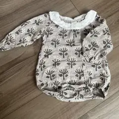 花柄ロンパース 80cm ベビー服 ベビーおしゃれ服 シンプル　ロンパース