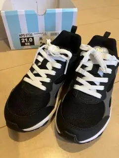 新品未使用　n⭐︎p school✖️JENNI 21cm 黒　ブラック　アキレス