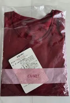 シャルレ　Tシャツ　カットソー　未使用