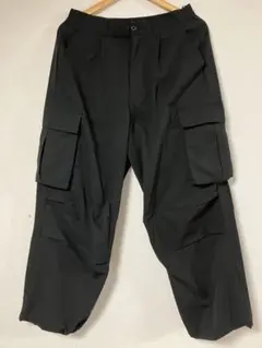 スソシボリカーゴパンツ　Sサイズ