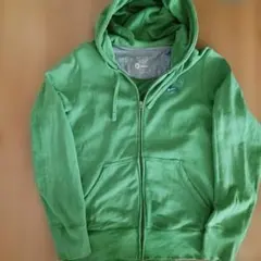 Nike グリーン バックプリントパーカー