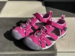 【21㎝】KEEN アウトドアサンダル ピンク