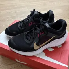 NIKE ランニングシューズ 24㎝