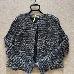 theory luxe ノーカラージャケット 黒と白ツイード