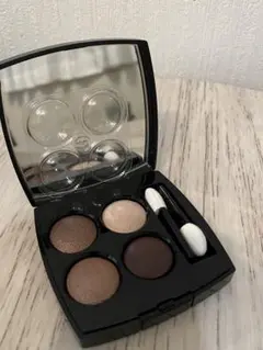 CHANEL 226ティセ リボリ　アイシャドウパレット 4色