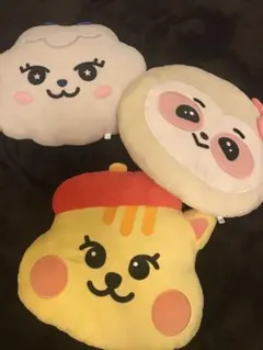 ラフレシア もちふわクッション - メルカリ