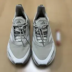 ウルトラブースト　24.5cm