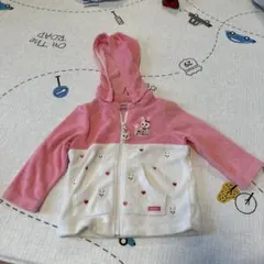 ウサギ刺繍フード付きトレーナー