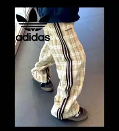 adidas originals クラシックチェック　コーデュロイパンツ
