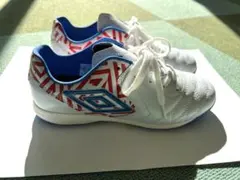 UMBRO サッカー トレーニングシューズ ホワイト