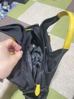 ハンドメイド グラニーバッグ 黒と黄色