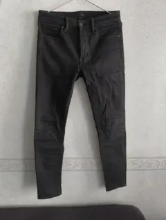 【訳あり】ユニクロ ウルトラストレッチスキニーフィットジーンズ 黒 31インチ