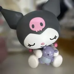 サンリオ　肩ズンHug タカラトミー　クロミ