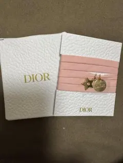 Dior ノベルティ ピンクリボン ブレスレット