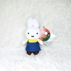 ミッフィー くまちゃんリュックマスコットキーチェーン - メルカリ