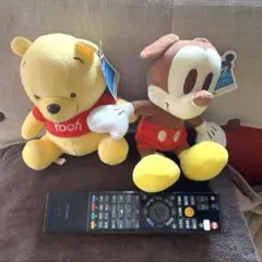 ディズニー くまのプーさん、ミッキーマウスのぬいぐるみ 2セット