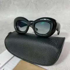 GIANNI VERSACE ジャンニヴェルサーチブラック サングラス ケース付