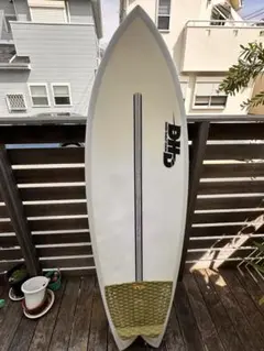 DHD UTOPIA 5'11 サーフボード 手渡し - メルカリ