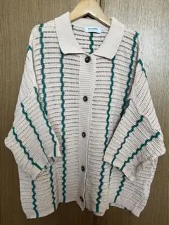 透かし編みニットカーディガン ベージュのサムネイル