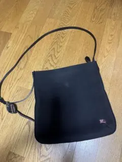 バーバリーブルーレーベルショルダーバッグ 黒