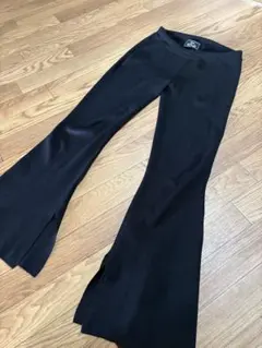 Rady フレアパンツ