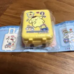 サンリオキャラクターズ　ミニキャリーケースチャーム　ポムポムプリン