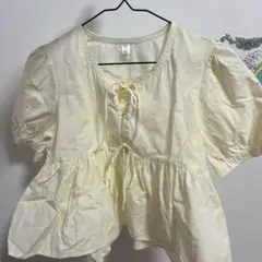 シャツ　黄色　リボン付き