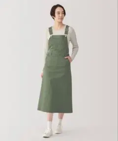 サロペット オーバーオール 婦人　ストレッチチノサロペットスカート レディースのサムネイル