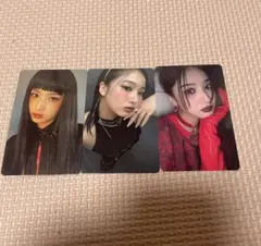 HANA 1st Album HANA 封入トレカ　3種　モモカ　MOMOKA