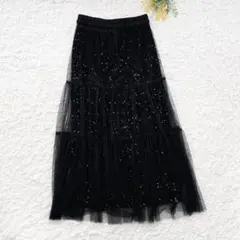 アースミュージックアンドエコロジー　黒　チュールスパンコールフレアスカート