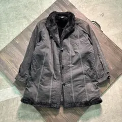 7W5 フェイクファージャケット　黒　ゴージャス　裏ボア　デザイン　古着