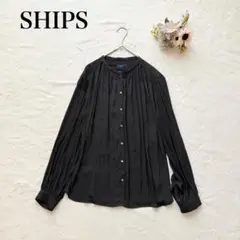 【シップス】バンドカラーブラウス（フリー）プリーツ ギャザー 長袖 シンプル 黒