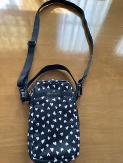 LESPORTSAC MINI PHONE CROSSBODYブラックハーツ