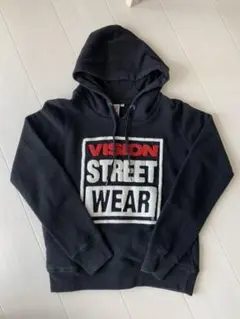 vision street wear モコモコのデカロゴパーカー