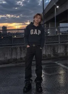 GAP パーカー ブラック ロゴ刺繍　drip clean swag Y2K